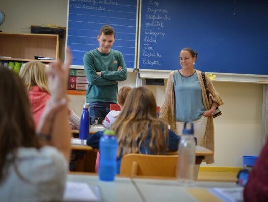 221003_Schulbesuch SGP_(c) Kabinett Klinkenberg (18)