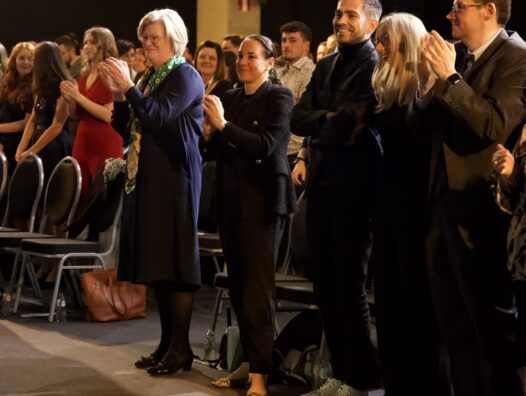 20241129_191927000_iOS